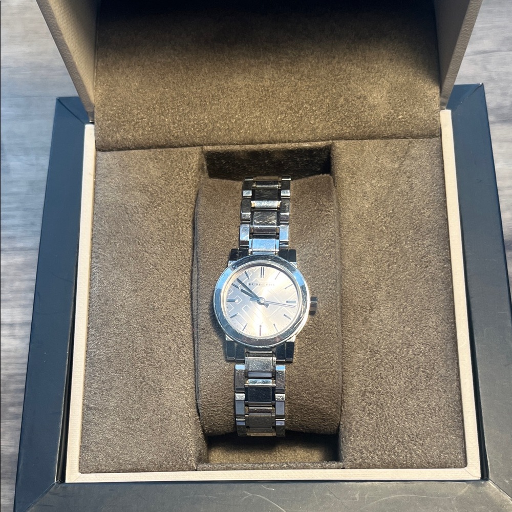 Burberry Silver Women’s Watch
